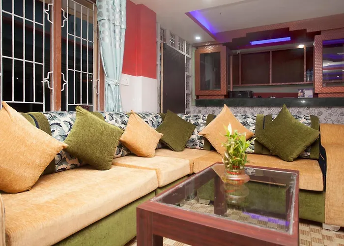 Hotel Oyo 622 Khotang 3*